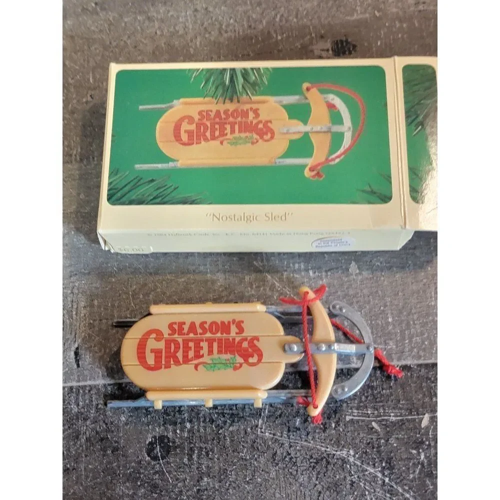Hallmark nostalgic sled 1984 ornament Xmas‎ decor